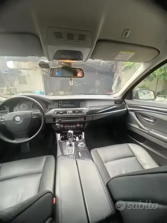 Usata BMW 525 184 CV (135 kW) 2010 Grigio Station wagon