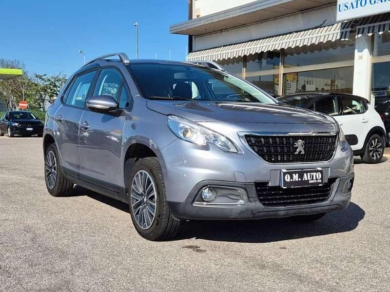 Usata Peugeot 2008 Active 82 CV (60 kW) 2016 Grigio artense SUV