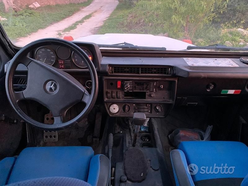 Usata Mercedes G300 88 CV (64 kW) 1985 Bianco SUV