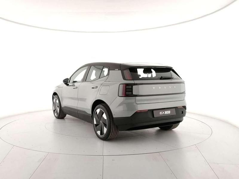 Nuova Volvo EX30 Ultra 200 kW (272 CV) 2026 Vapour grey SUV