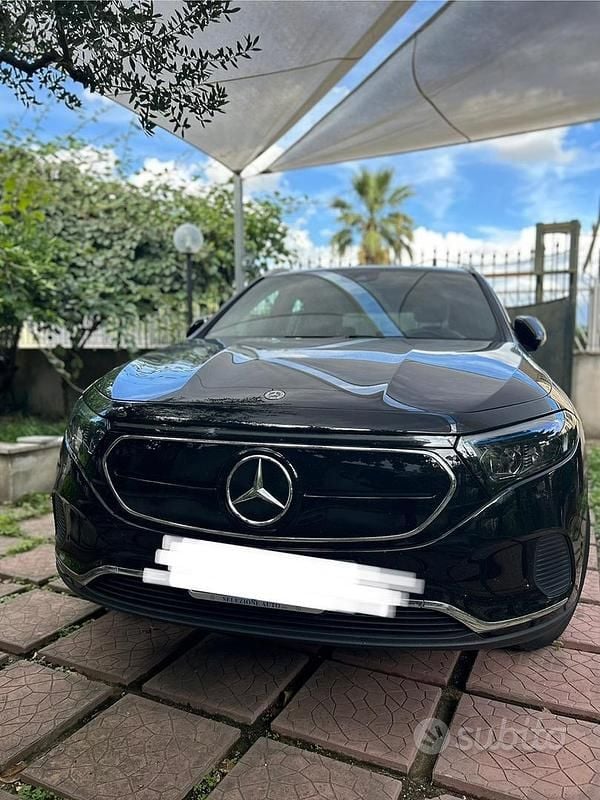 Usata Mercedes EQA250 111 kW (151 CV) 2022 SUV