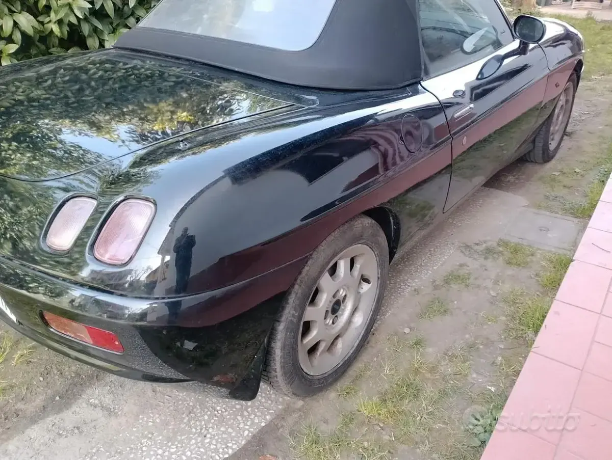 Usata Fiat Barchetta 131 CV (96 kW) 1999 Nero Cabrio
