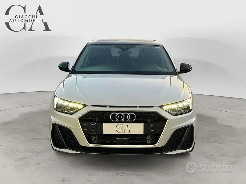 Usata Audi A1 Sportback S-Line 116 CV (85 kW) 2025 Utilitaria