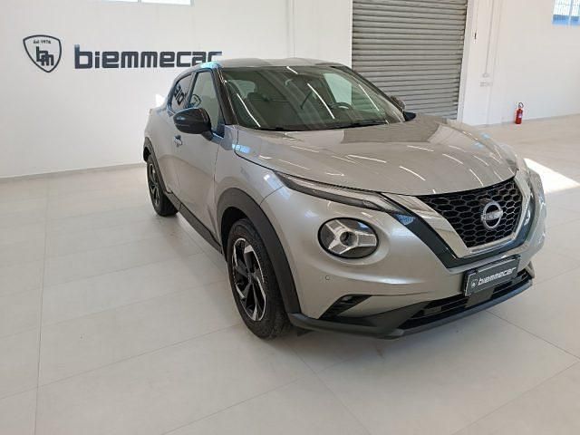 Usata Nissan Juke N-Connecta 114 CV (83 kW) 2023 Argento SUV