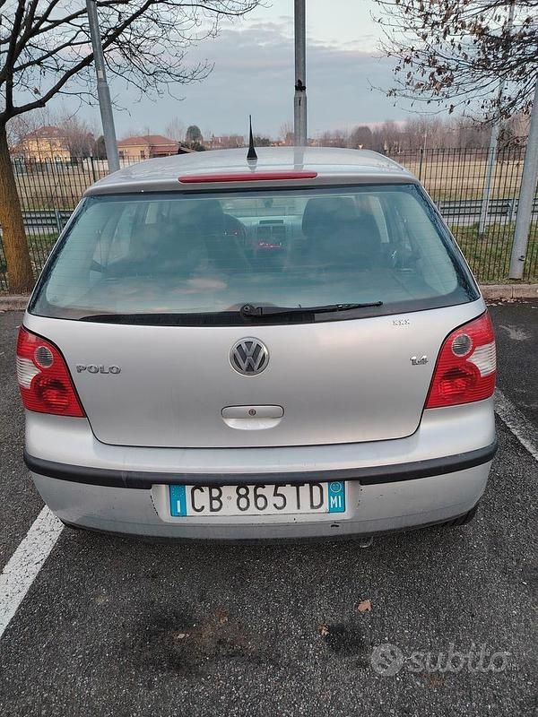 Usata VW Polo 2002 Grigio Utilitaria