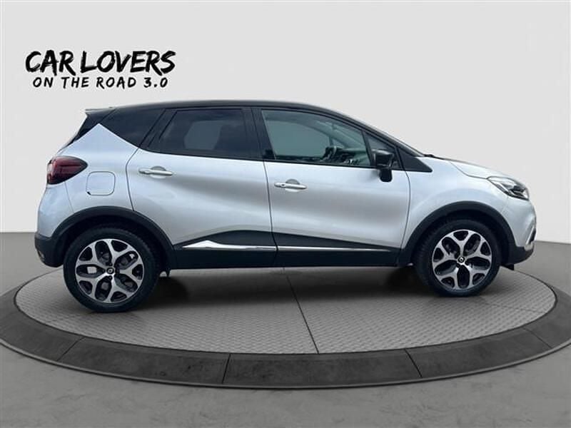 Usata Renault Captur Intens 110 CV (80 kW) 2017 Grigio chiaro SUV