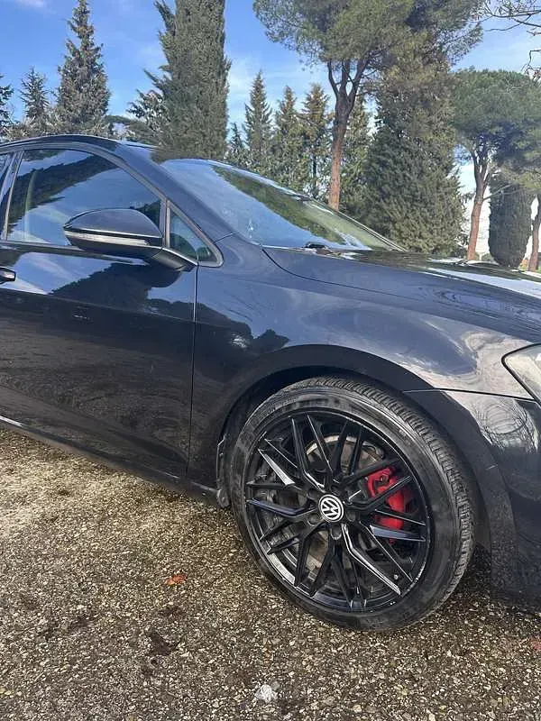 Usata VW Golf VII Highline 150 CV (110 kW) 2015 Berlina