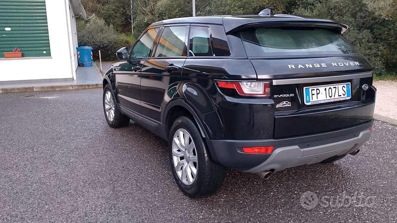 Usata Land Rover Range Rover evoque 2018 Berlina