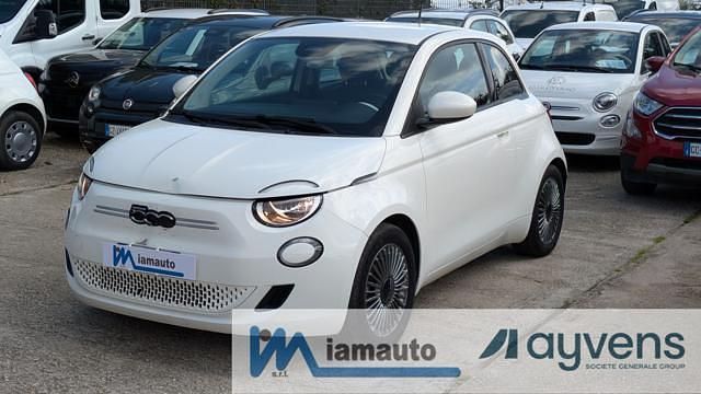 Usata Fiat 500e 86 kW (118 CV) 2021 Bianco Utilitaria