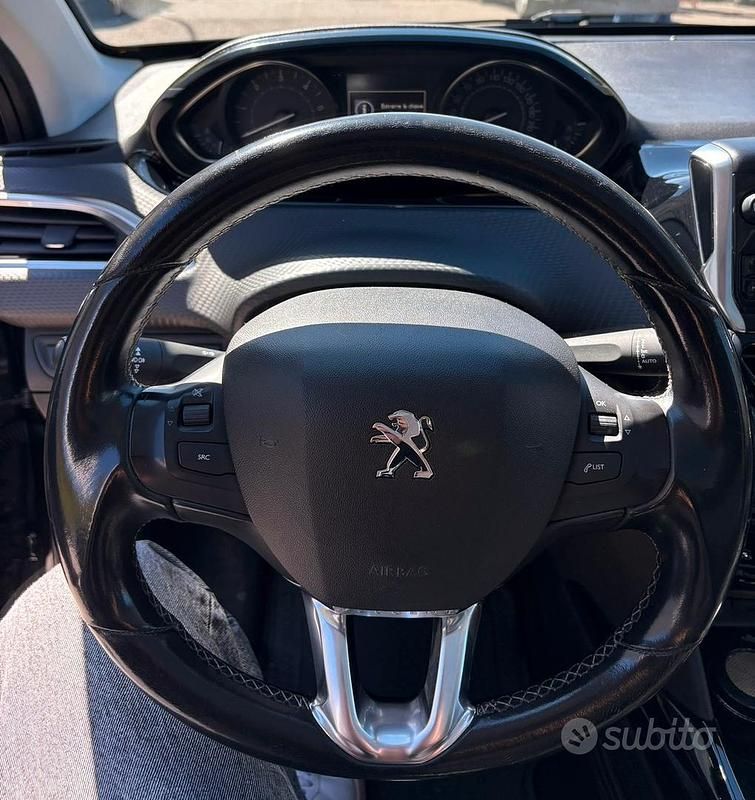 Usata Peugeot 2008 Allure 2015 SUV