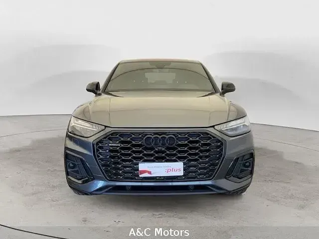 Usata Audi Q5 Sportback S-line plus 204 CV (150 kW) 2023 Grigio SUV