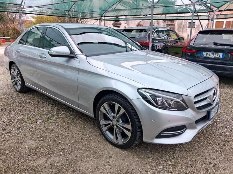 Second-hand Mercedes C220 170 CP (125 kW) 2016 Argintiu Berlinǎ