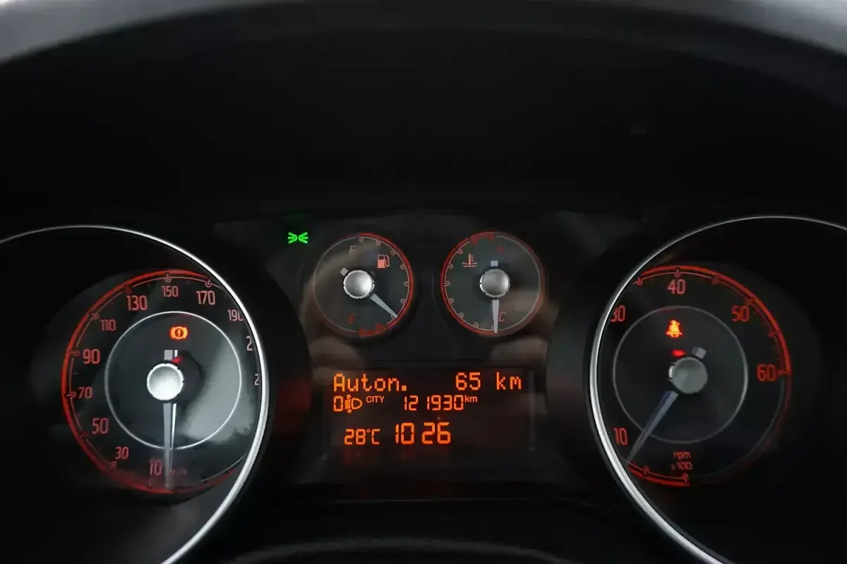 Usata Fiat Punto Street 95 CV (69 kW) 2018 Biancobianco Utilitaria