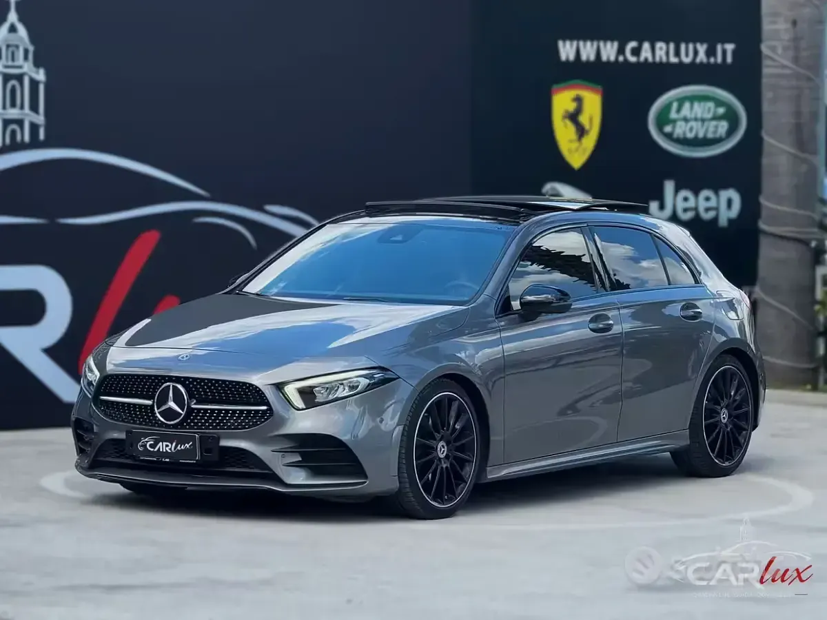 Usata Mercedes A180 Premium 116 CV (85 kW) 2019 Grigio Berlina
