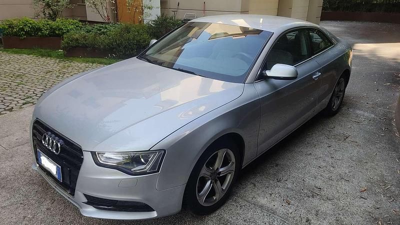Usata Audi A5 Advanced 177 CV (130 kW) 2012 Argento Coupé