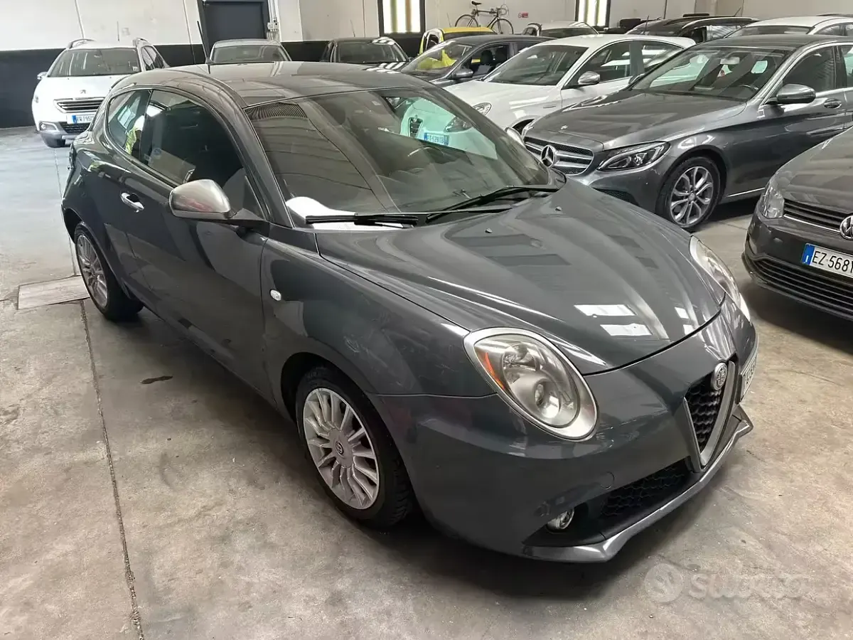 Usata Alfa Romeo MiTo 95 CV (69 kW) 2016 Grigio Utilitaria