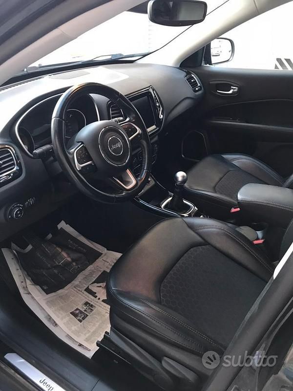 Usata Jeep Compass Limited 120 CV (88 kW) 2020 Nero SUV