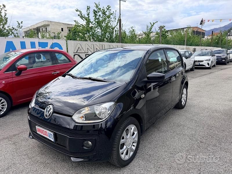 Usata VW up! 68 CV (50 kW) 2016 Nero Utilitaria