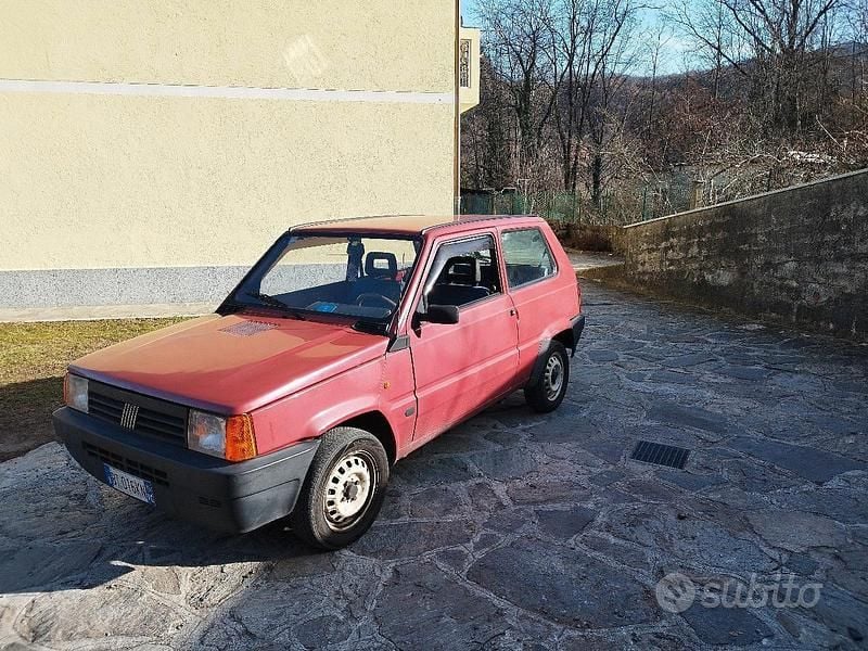 Usata Fiat Panda 45 CV (33 kW) 2001 Rosso Utilitaria