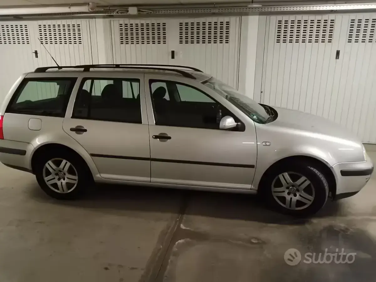 Usata VW Golf IV 105 CV (77 kW) 2001 Grigio Station wagon