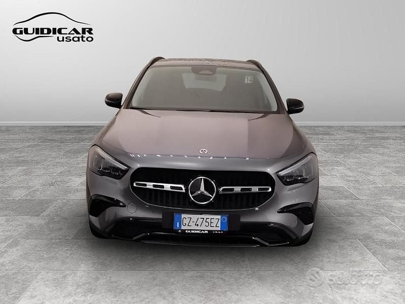 Usata Mercedes GLA200 Advanced Plus 150 CV (110 kW) 2025 Grigio SUV