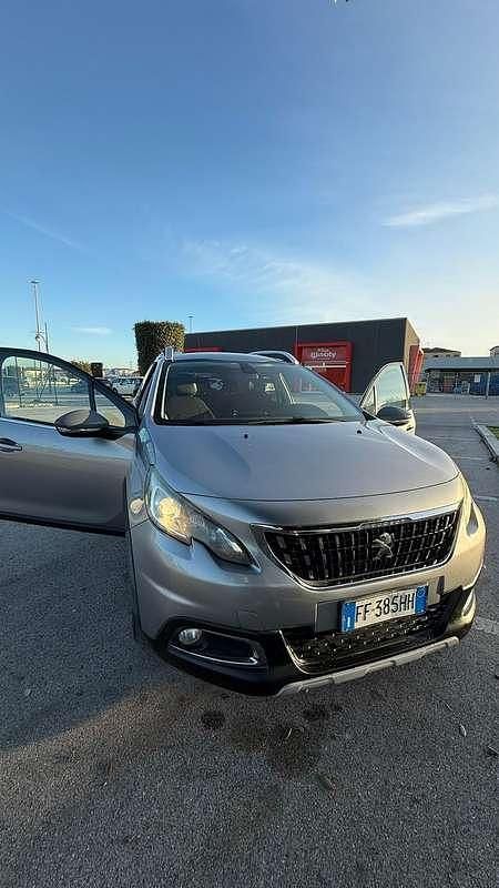 Usata Peugeot 2008 GT-line 99 CV (72 kW) 2017 SUV