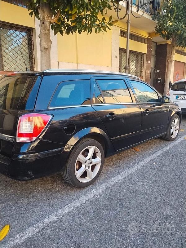 Occasion Opel Astra 80 PK (58 kW) 2008 Sedan