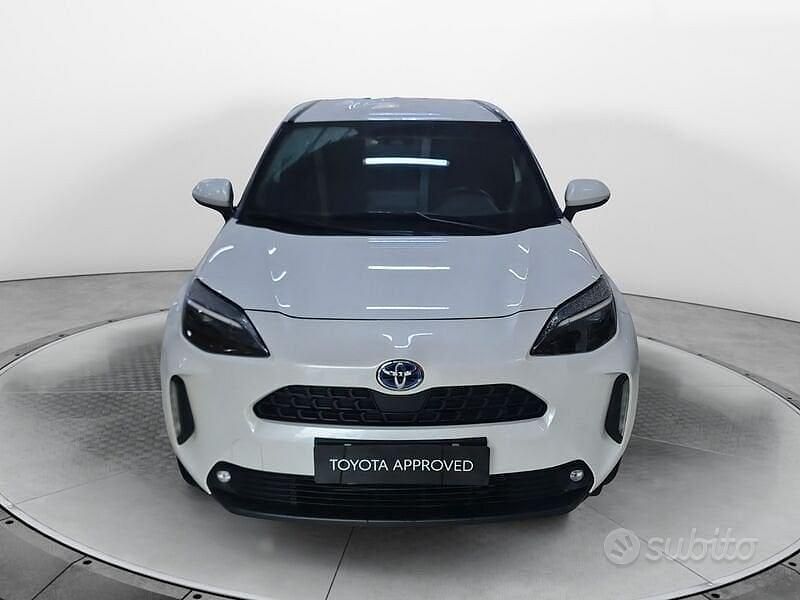Usata Toyota Yaris Cross Trend 116 CV (85 kW) 2022 Bianco SUV