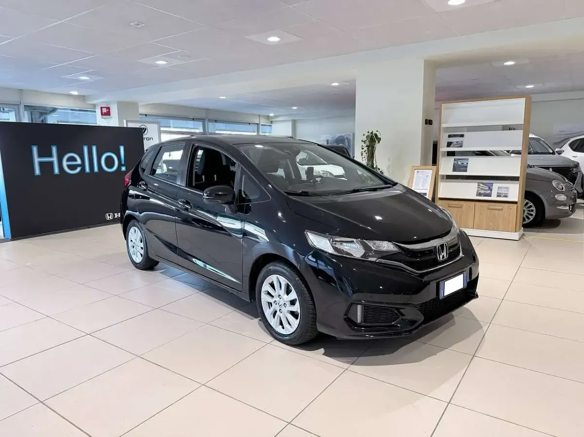 Usata Honda Jazz Comfort 102 CV (75 kW) 2019 Nero Utilitaria