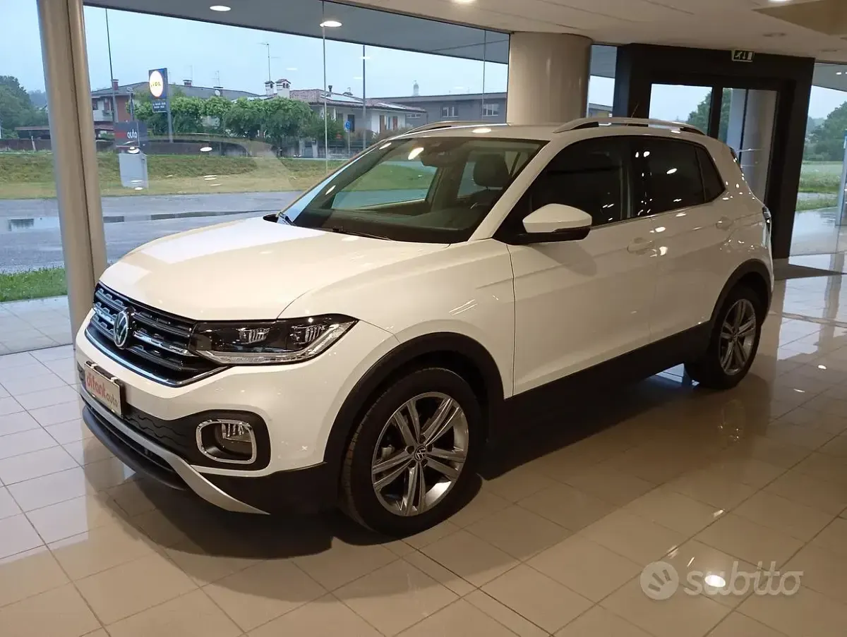 Usata VW T-Cross Advance 110 CV (80 kW) 2022 Bianco SUV