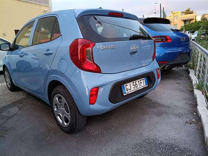 Usata Kia Picanto Urban 67 CV (49 kW) 2022 Blu/azzurro Utilitaria