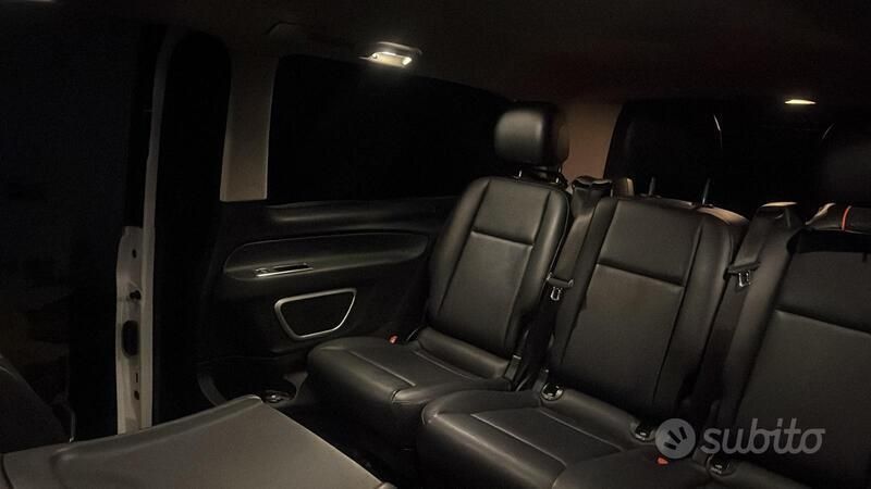Usata 2017 Mercedes Vito Monovolume | 16.000 € - Immagine 1/4