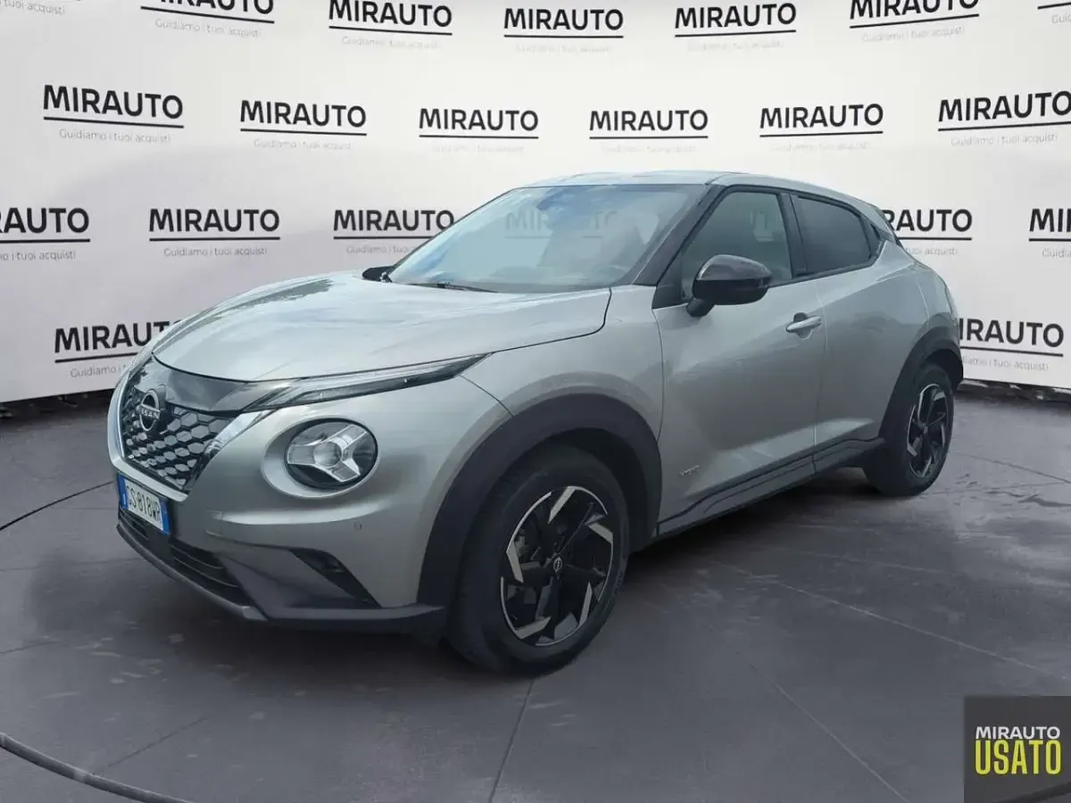 Usata Nissan Juke N-Connecta 143 CV (105 kW) 2024 Argento SUV