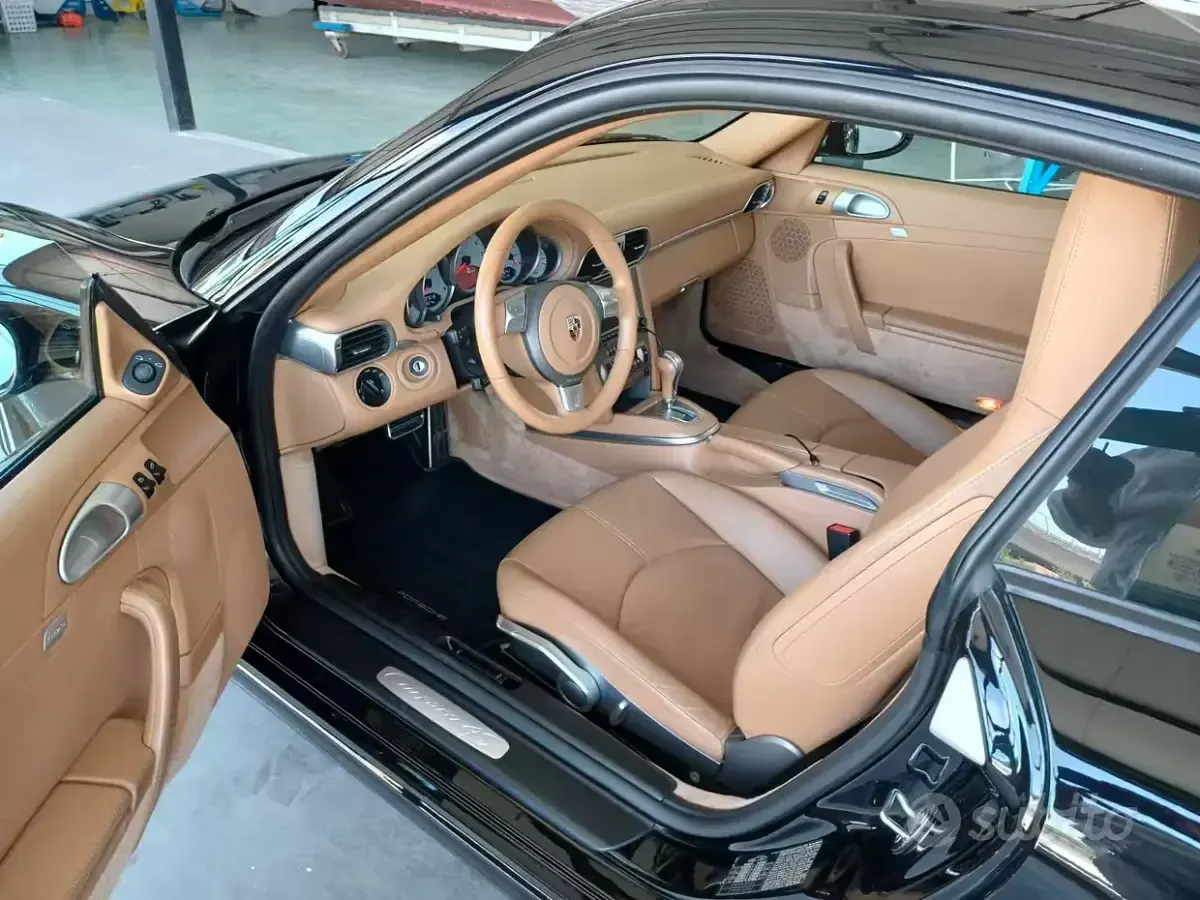 Usata Porsche 911 385 CV (283 kW) 2008 Nero Coupé
