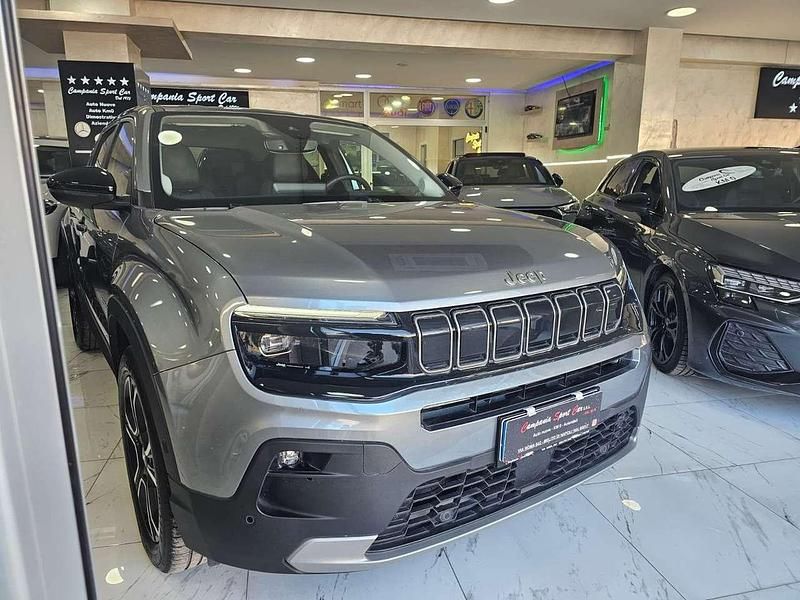 Usata Jeep Avenger Summit 101 CV (74 kW) 2025 Granite con tetto volcano SUV