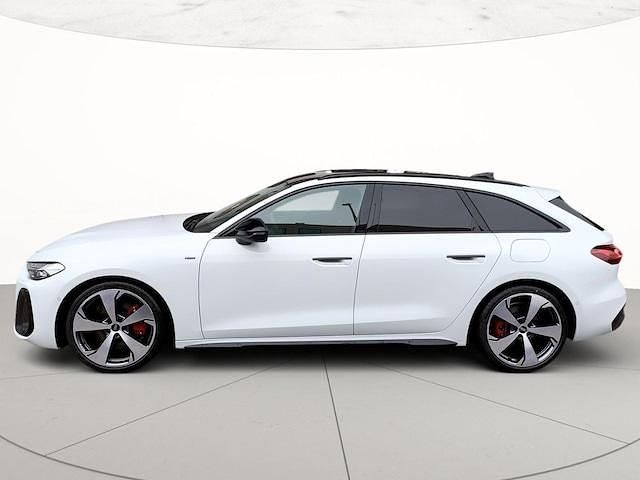Nuova Audi A5 S-Line 299 CV (219 kW) 2025 Bianco ghiaccio metallizzato Station wagon