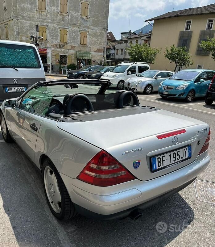 Usata Mercedes SLK200 192 CV (141 kW) 1999 Grigio Cabrio