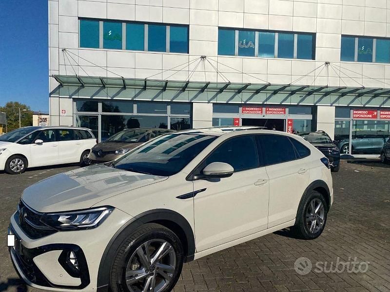 Usata VW Taigo R-line 110 CV (80 kW) 2024 Beige SUV