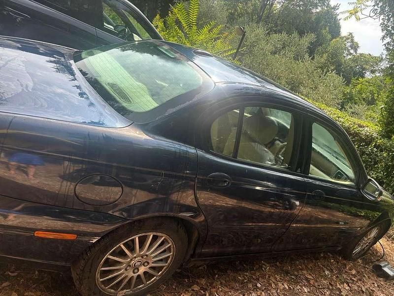 Usata Jaguar X-type Premium Luxury 145 CV (106 kW) 2010 Berlina