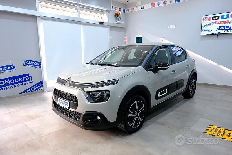 Usata Citroën C3 Shine 83 CV (61 kW) 2024 Beige Berlina