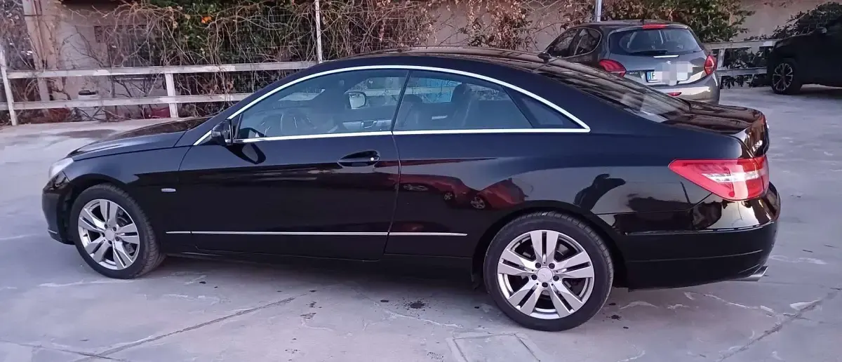 Usata Mercedes E350 Avantgarde 231 CV (169 kW) 2009 Coupé