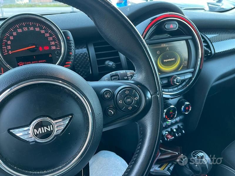 Usata Mini Cooper SD 2016 Verde Utilitaria