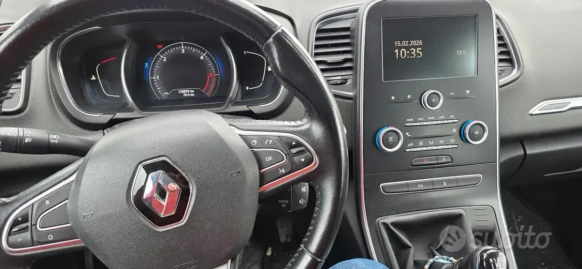 Usata Renault Scénic 110 CV (80 kW) 2018 Grigio Monovolume
