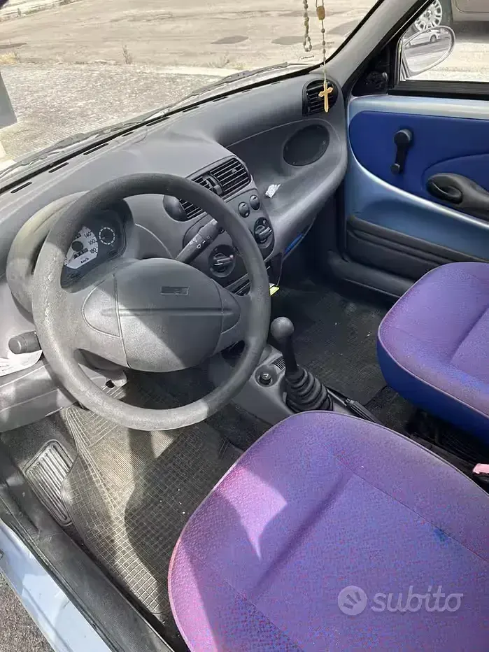 Usata Fiat Seicento 39 CV (28 kW) 2000 Bluazzurro Utilitaria