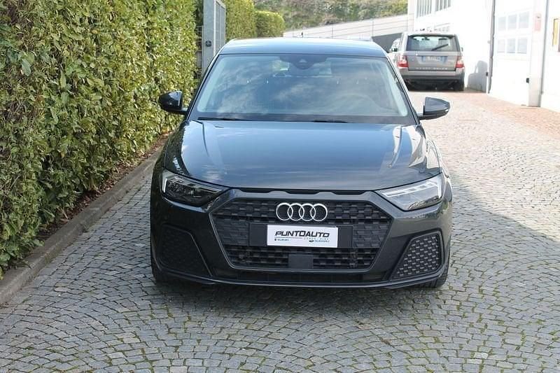 Usata Audi A1 Sportback Admired 110 CV (80 kW) 2020 Grigio Utilitaria