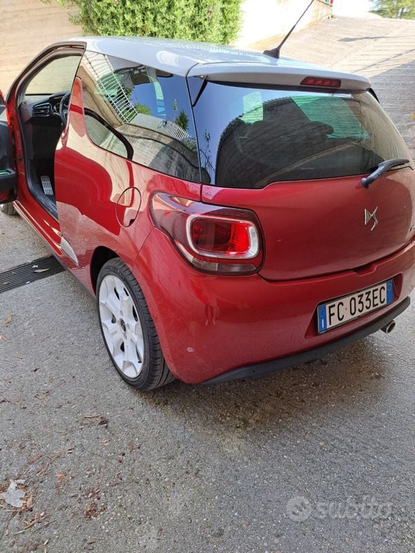 Usata Citroën DS3 2015 Rosso Coupé
