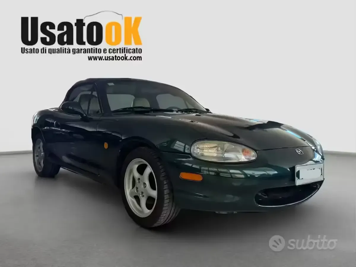 Usata Mazda MX5 110 CV (80 kW) 1998 Verde Cabrio