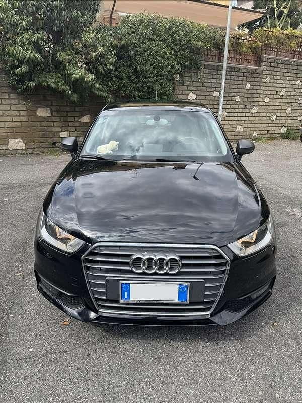 Usata Audi A1 Sportback Ambiente 90 CV (66 kW) 2015 Utilitaria