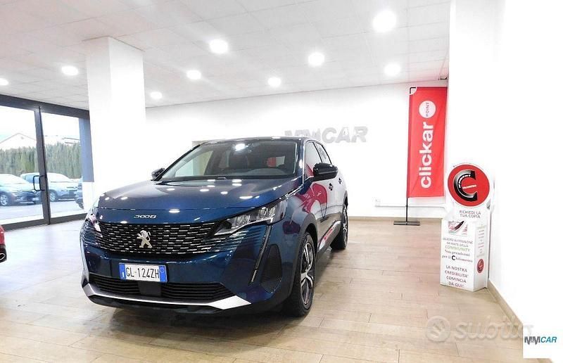 Usata Peugeot 3008 Allure 131 CV (96 kW) 2022 Blu SUV