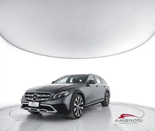 Usata Mercedes E220 All-Terrain Business 194 CV (142 kW) 2017 Station wagon